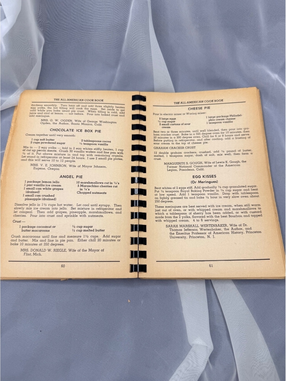 1954 Favorite Recipes From Famous People Spiral Cookbook - Picture 5 of 9